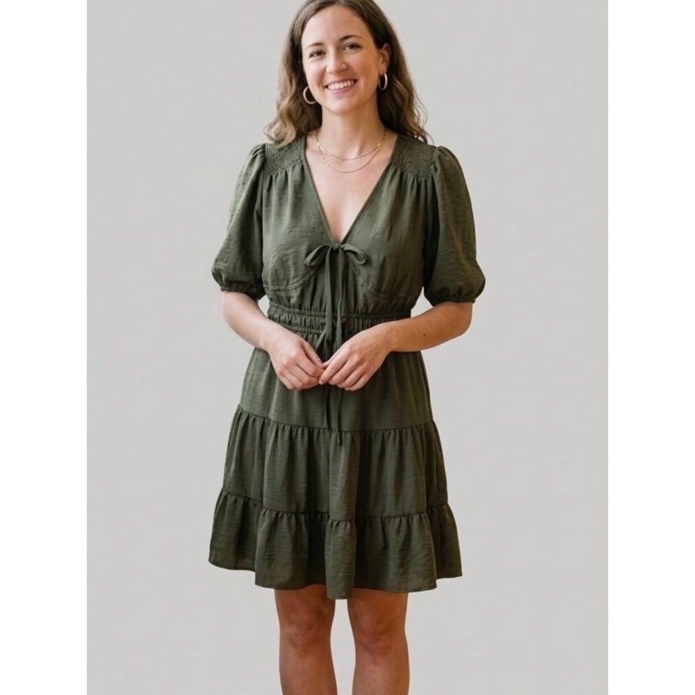 GAP Olive Green Chic Tiered Mini Dress Smocked Waist Tie Front Casual
Outings S